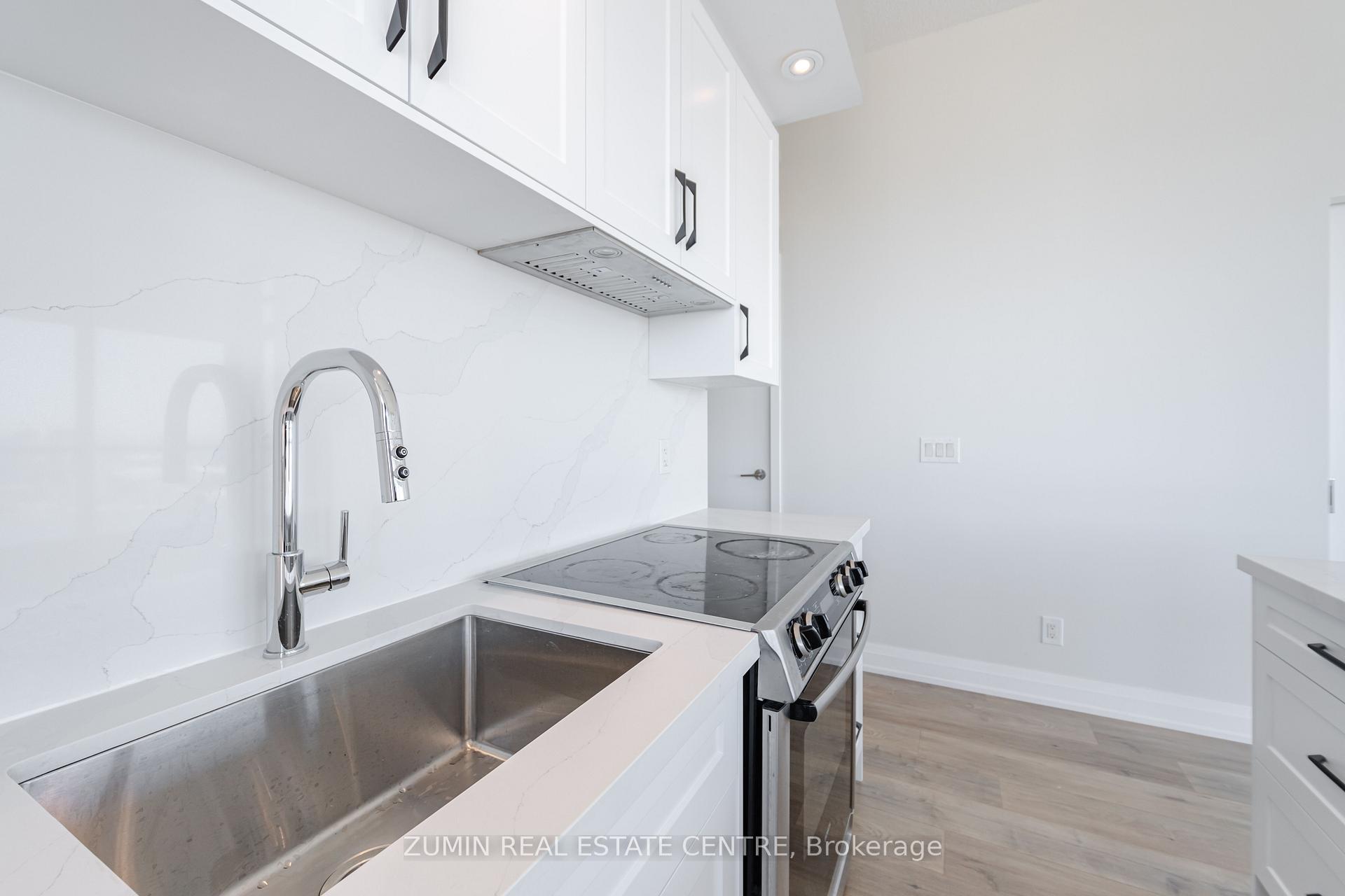 #3502 - 8 Charlotte St, Toronto, ON M5V0K4 | 2 Bedroom 2 Bathroom Condo Apt | Image 7