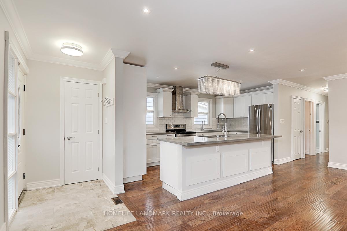 367 Cummer Ave, Toronto, ON M2M2G3 | 3 Bedroom 3 Bathroom Detached House | Image 15