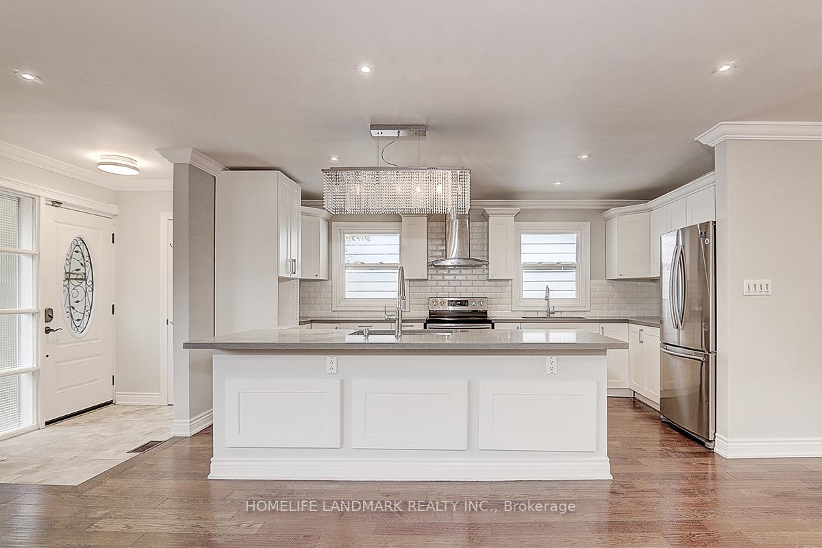 367 Cummer Ave, Toronto, ON M2M2G3 | 3 Bedroom 3 Bathroom Detached House | Image 7