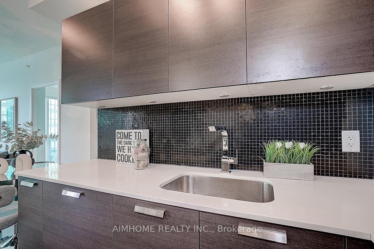 #3209 - 11 Bogert Ave, Toronto, ON M2N1K4 | 2 Bedroom 2 Bathroom Condo Apt | Image 14