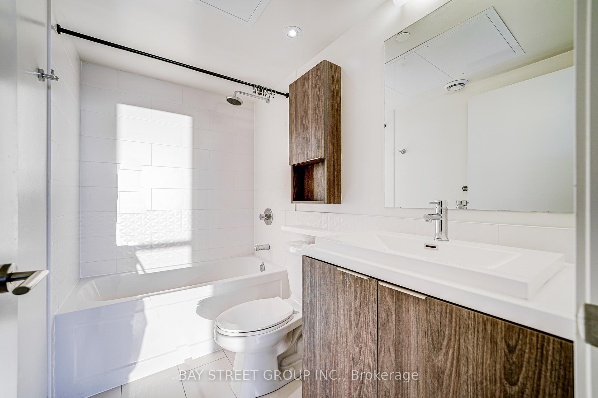 #1211 - 2 Sonic Way, Toronto, ON M3C0P2 | 1 Bedroom 2 Bathroom Condo Apt | Image 21