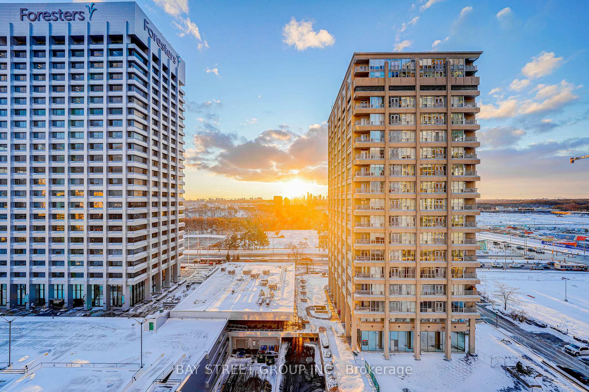 #1211 - 2 Sonic Way, Toronto, ON M3C0P2 | 1 Bedroom 2 Bathroom Condo Apt | Image 26