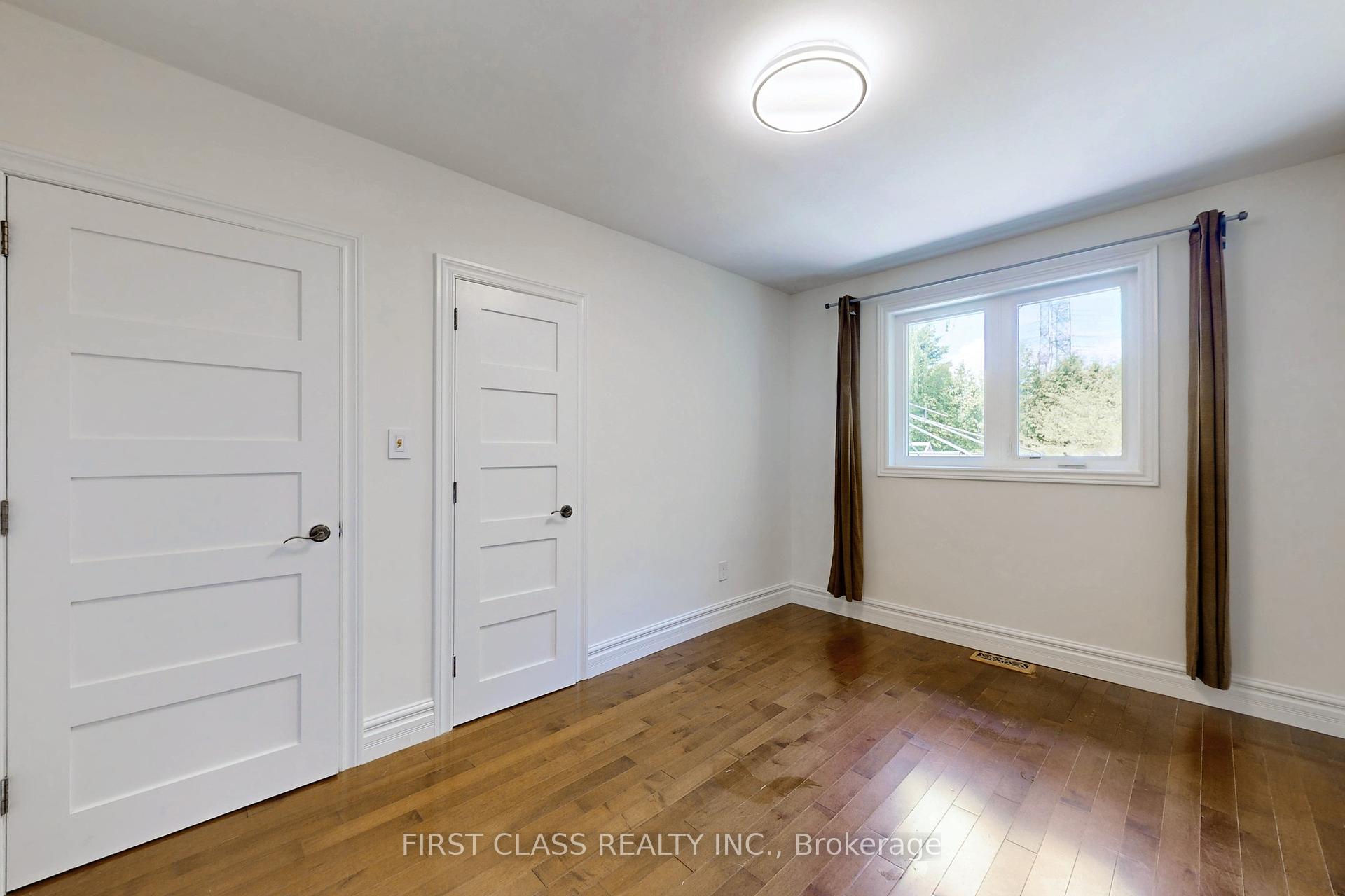 204 Pemberton Ave, Toronto, ON M2M1Y8 | 3 Bedroom 3 Bathroom Detached House | Image 15