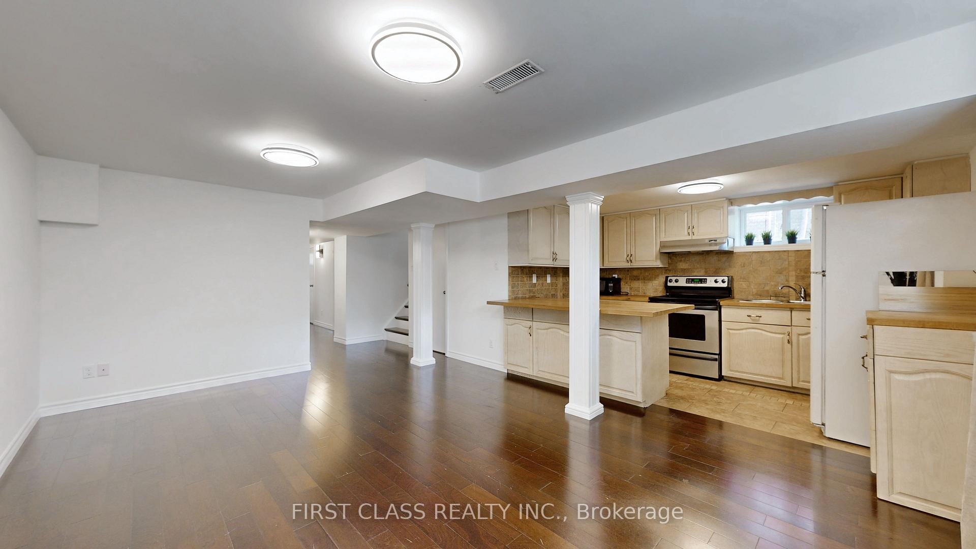 204 Pemberton Ave, Toronto, ON M2M1Y8 | 3 Bedroom 3 Bathroom Detached House | Image 25