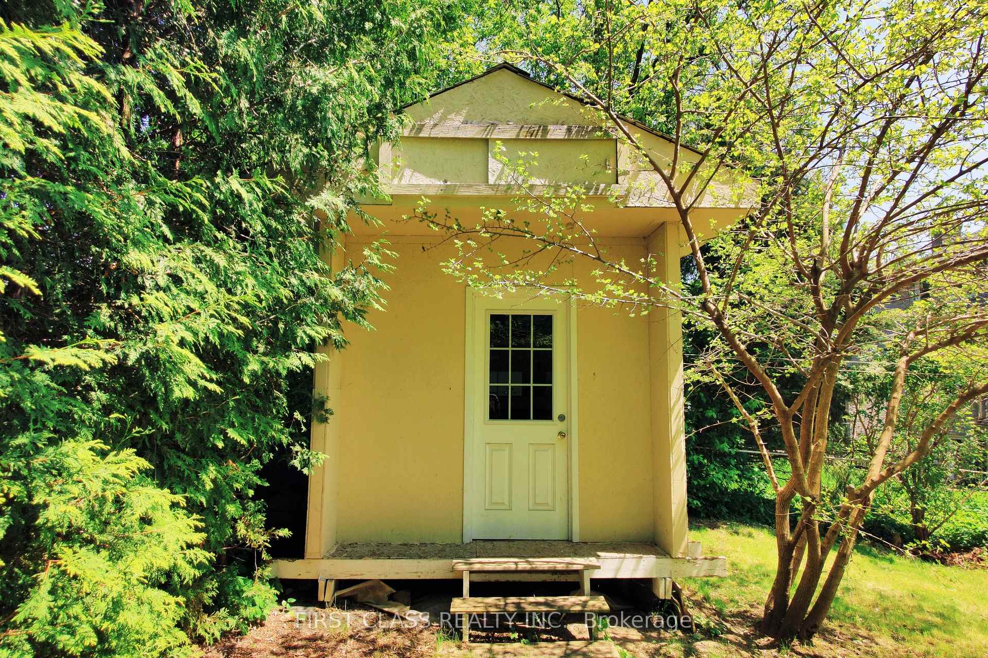 204 Pemberton Ave, Toronto, ON M2M1Y8 | 3 Bedroom 3 Bathroom Detached House | Image 38