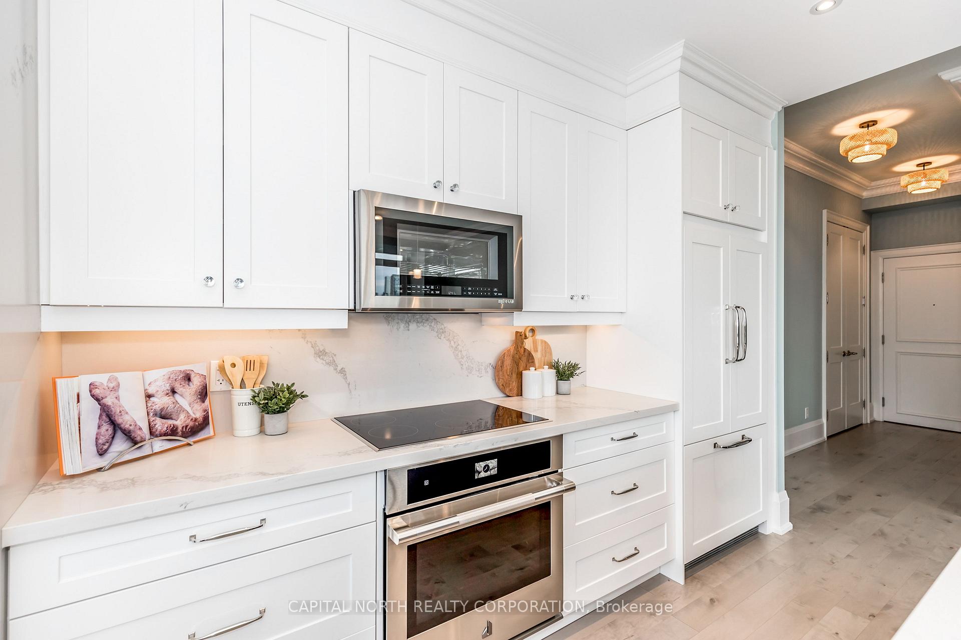 #PH105 - 460 Adelaide St E, Toronto, ON M5A0E7 | 2 Bedroom 2 Bathroom Condo Apt | Image 11