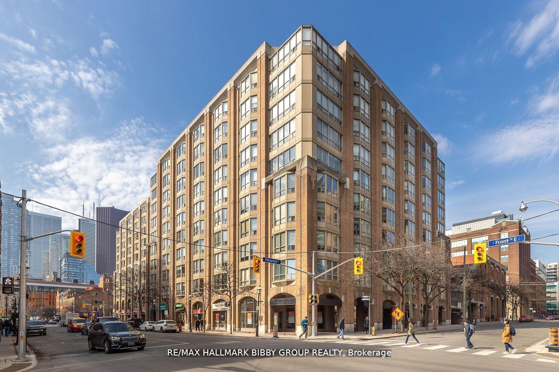 #803 - 160 Frederick St, Toronto, ON M5A4H9 | 2 Bedroom 2 Bathroom Condo Apt | Image 26