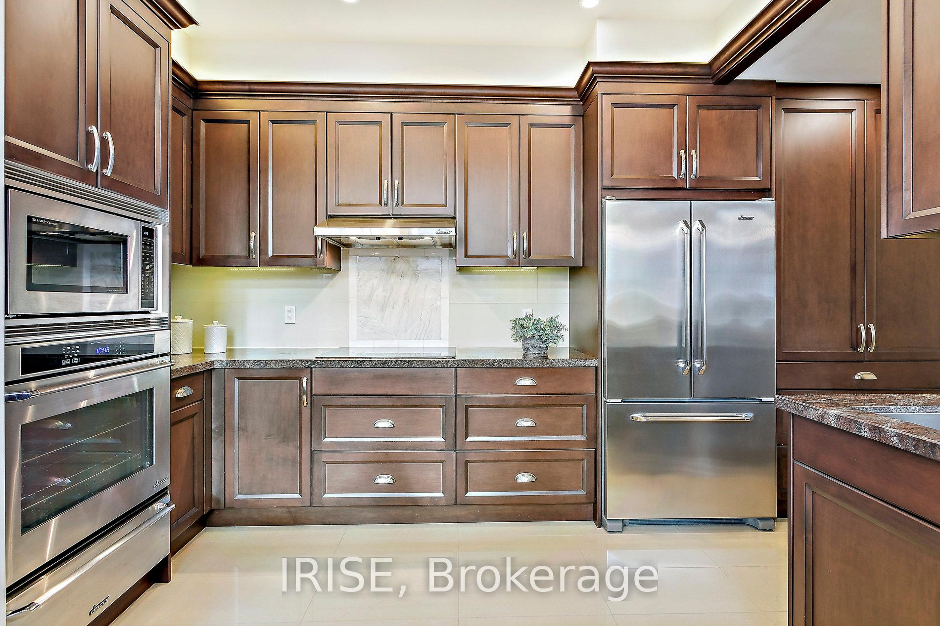 #Ph1 - 8 Wellesley St E, Toronto, ON M4Y3B2 | 3 Bedroom 3 Bathroom Condo Apt | Image 12