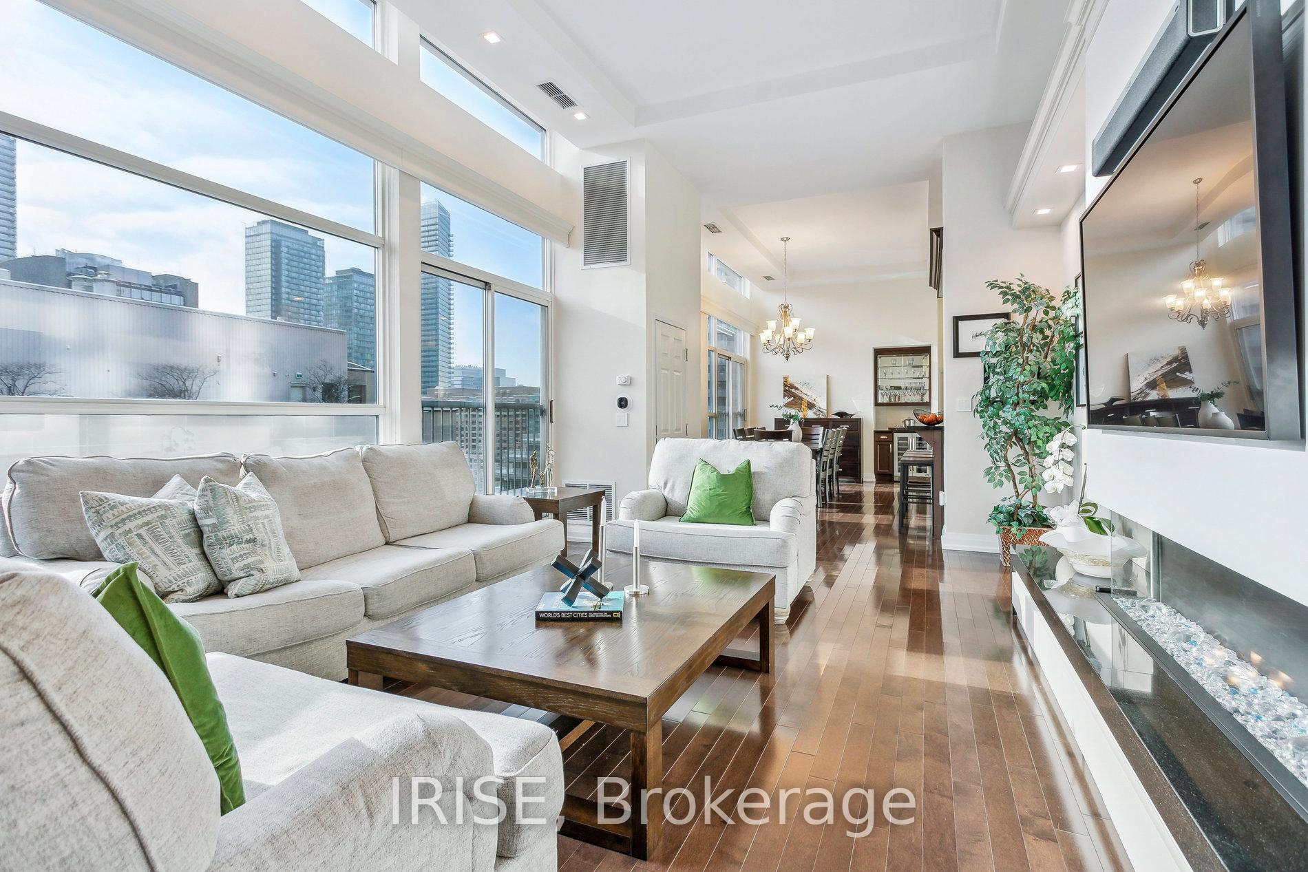#Ph1 - 8 Wellesley St E, Toronto, ON M4Y3B2 | 3 Bedroom 3 Bathroom Condo Apt | Image 20