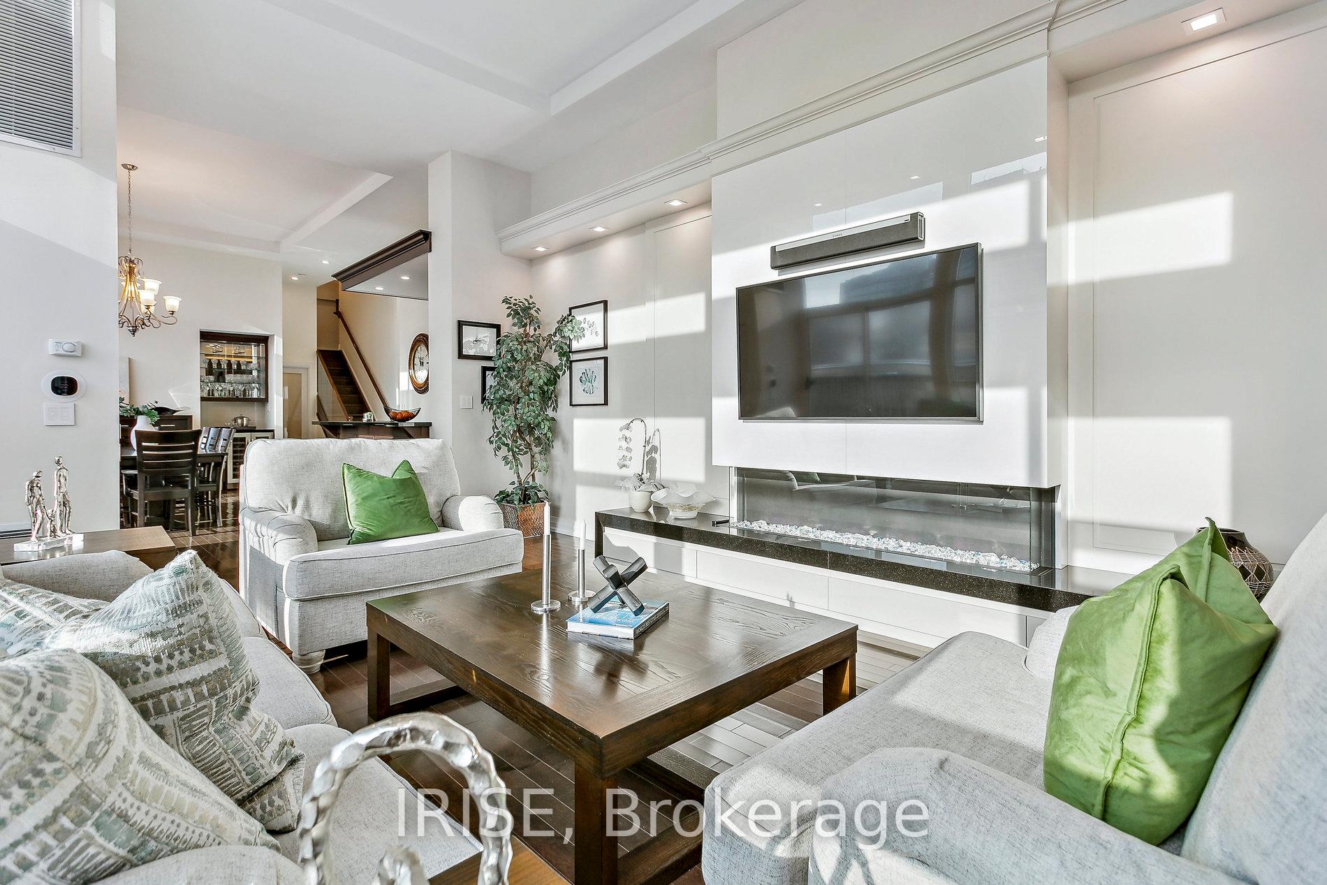 #Ph1 - 8 Wellesley St E, Toronto, ON M4Y3B2 | 3 Bedroom 3 Bathroom Condo Apt | Image 21