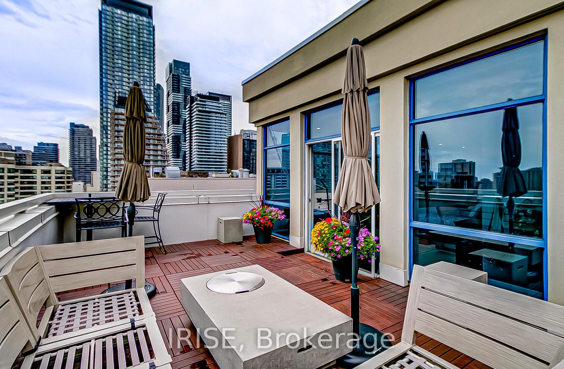 #Ph1 - 8 Wellesley St E, Toronto, ON M4Y3B2 | 3 Bedroom 3 Bathroom Condo Apt | Image 34