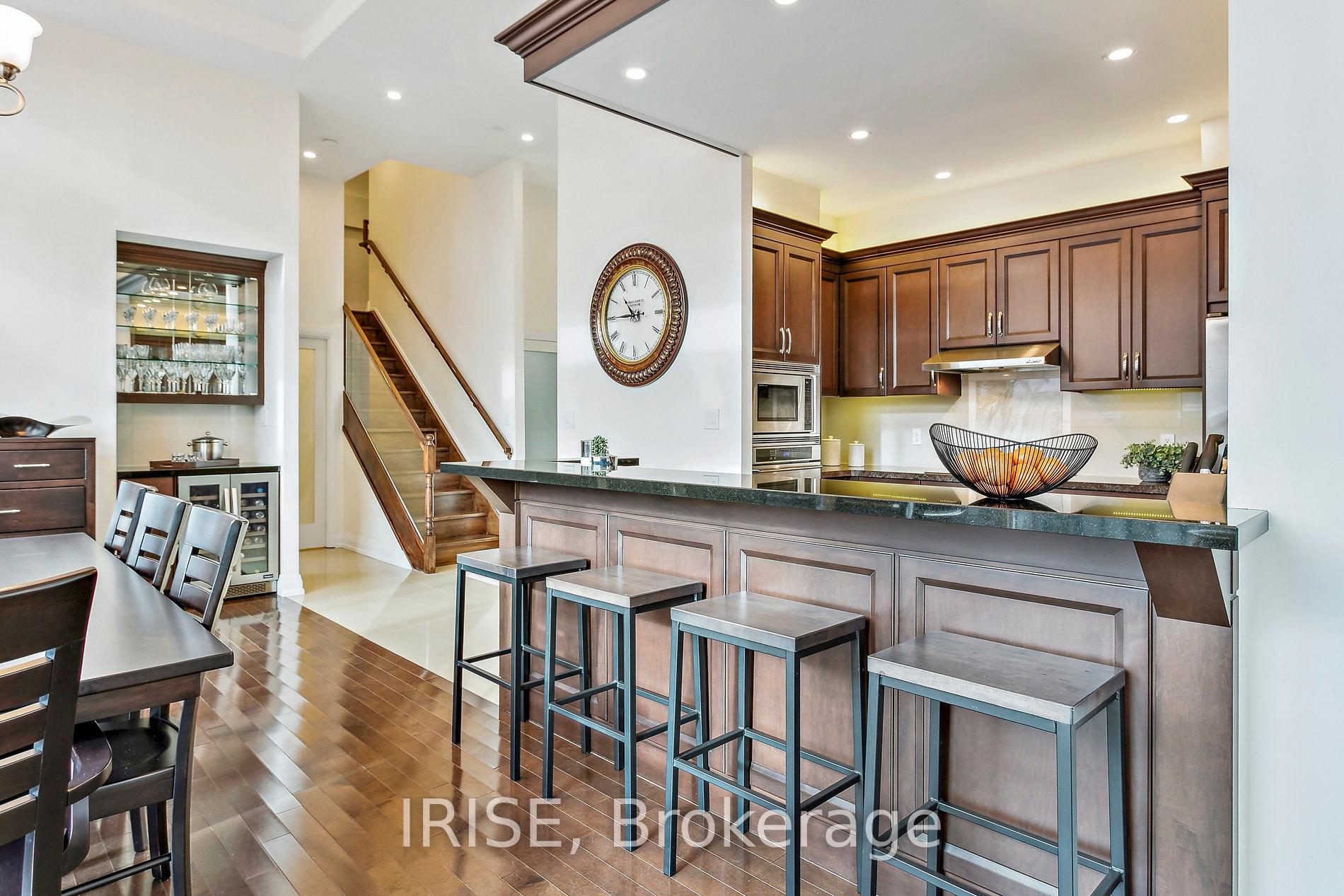 #Ph1 - 8 Wellesley St E, Toronto, ON M4Y3B2 | 3 Bedroom 3 Bathroom Condo Apt | Image 9
