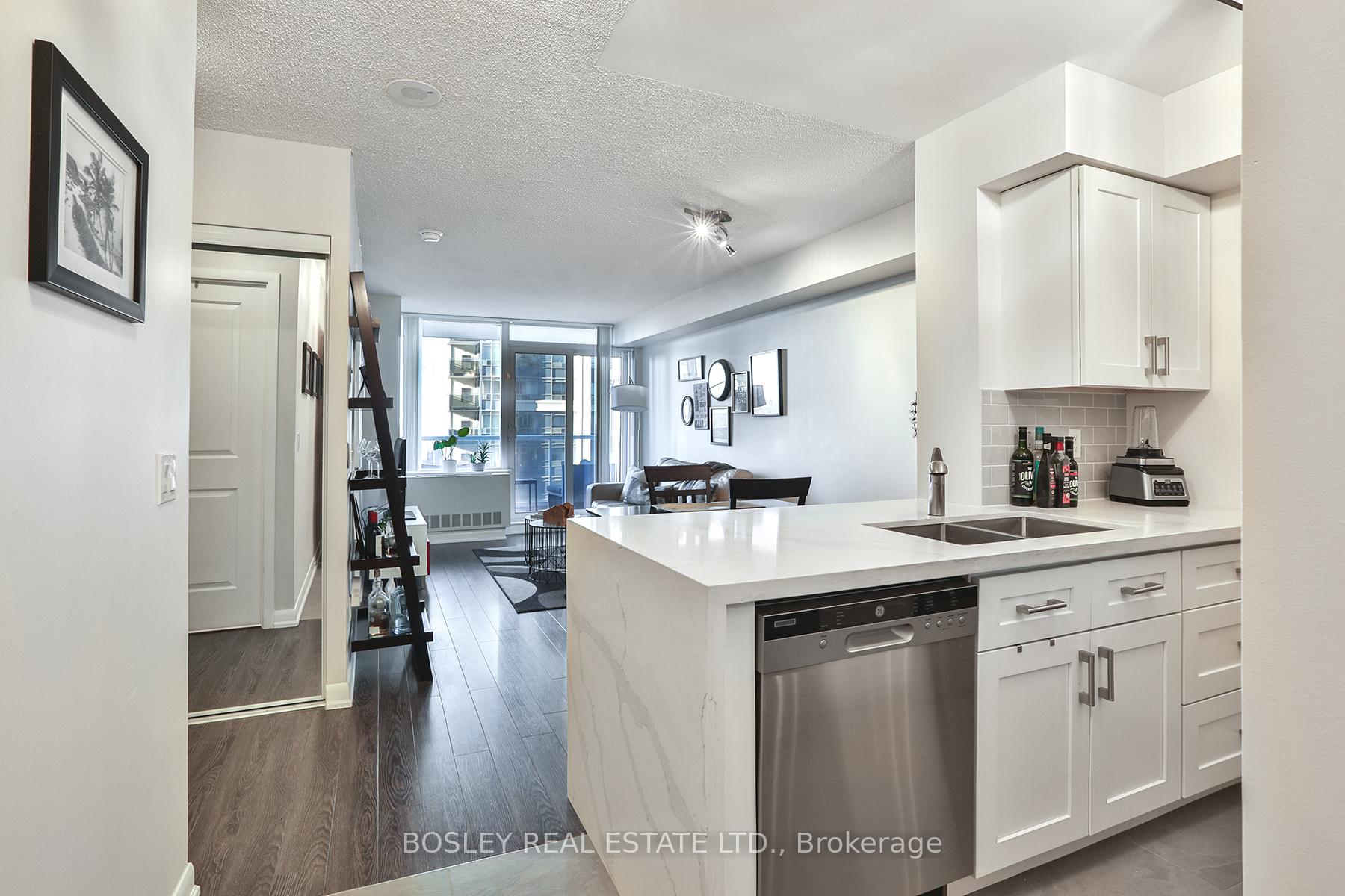 #1705 - 4978 Yonge St, Toronto, ON M2N7G8 | 1 Bedroom 1 Bathroom Condo Apt | Image 13