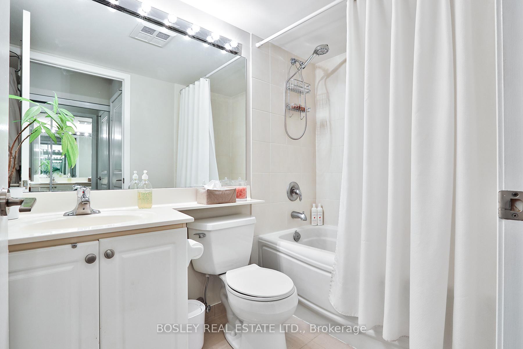 #1705 - 4978 Yonge St, Toronto, ON M2N7G8 | 1 Bedroom 1 Bathroom Condo Apt | Image 19