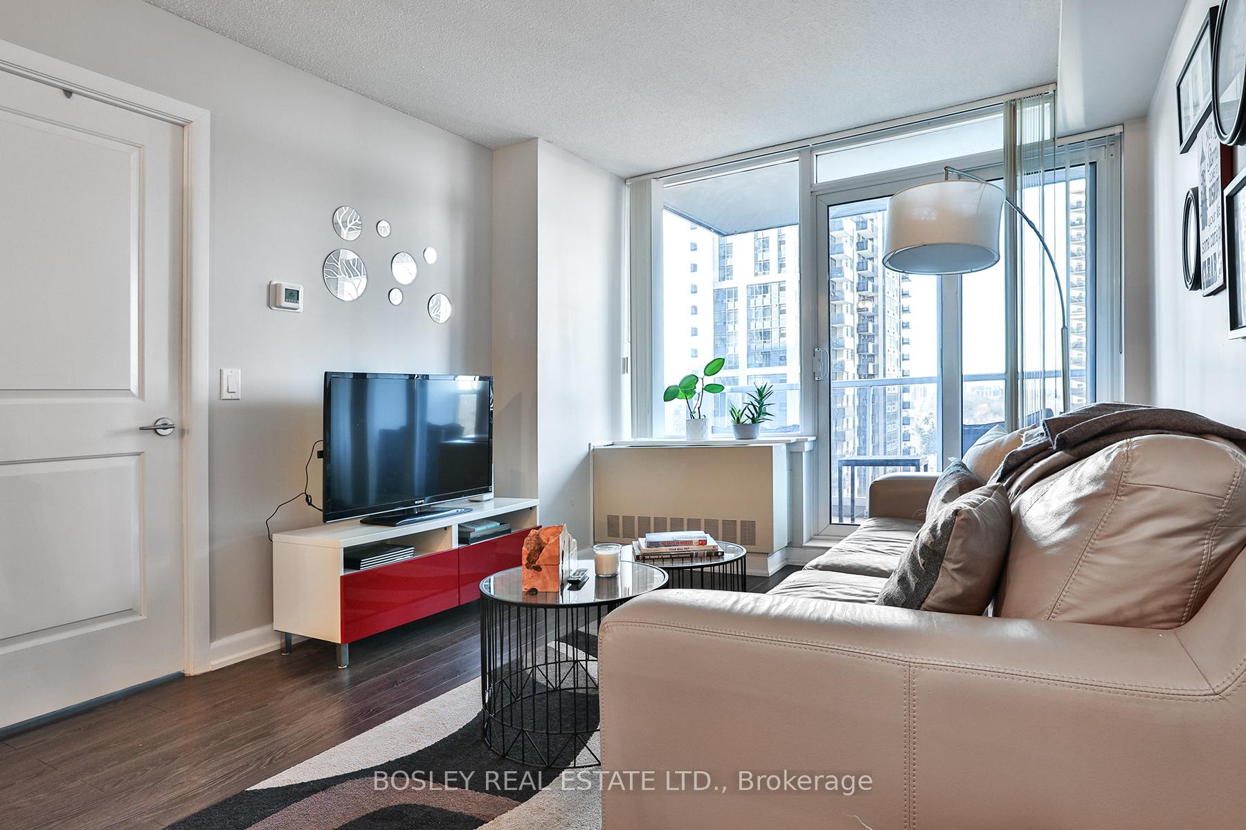 #1705 - 4978 Yonge St, Toronto, ON M2N7G8 | 1 Bedroom 1 Bathroom Condo Apt | Image 3