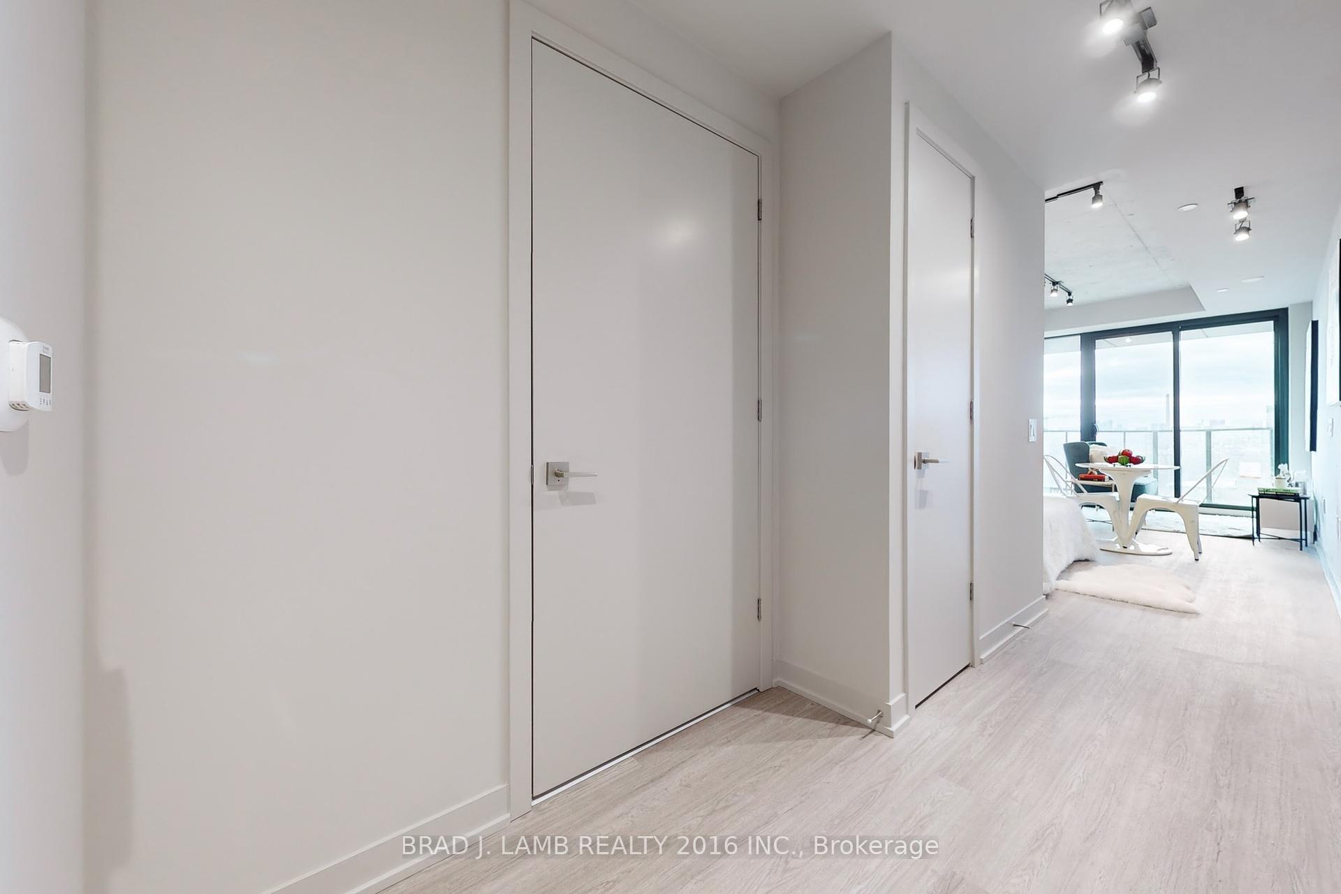 #1014 - 195 McCaul St, Toronto, ON M5T0E5 | 1 Bedroom 1 Bathroom Condo Apt | Image 20