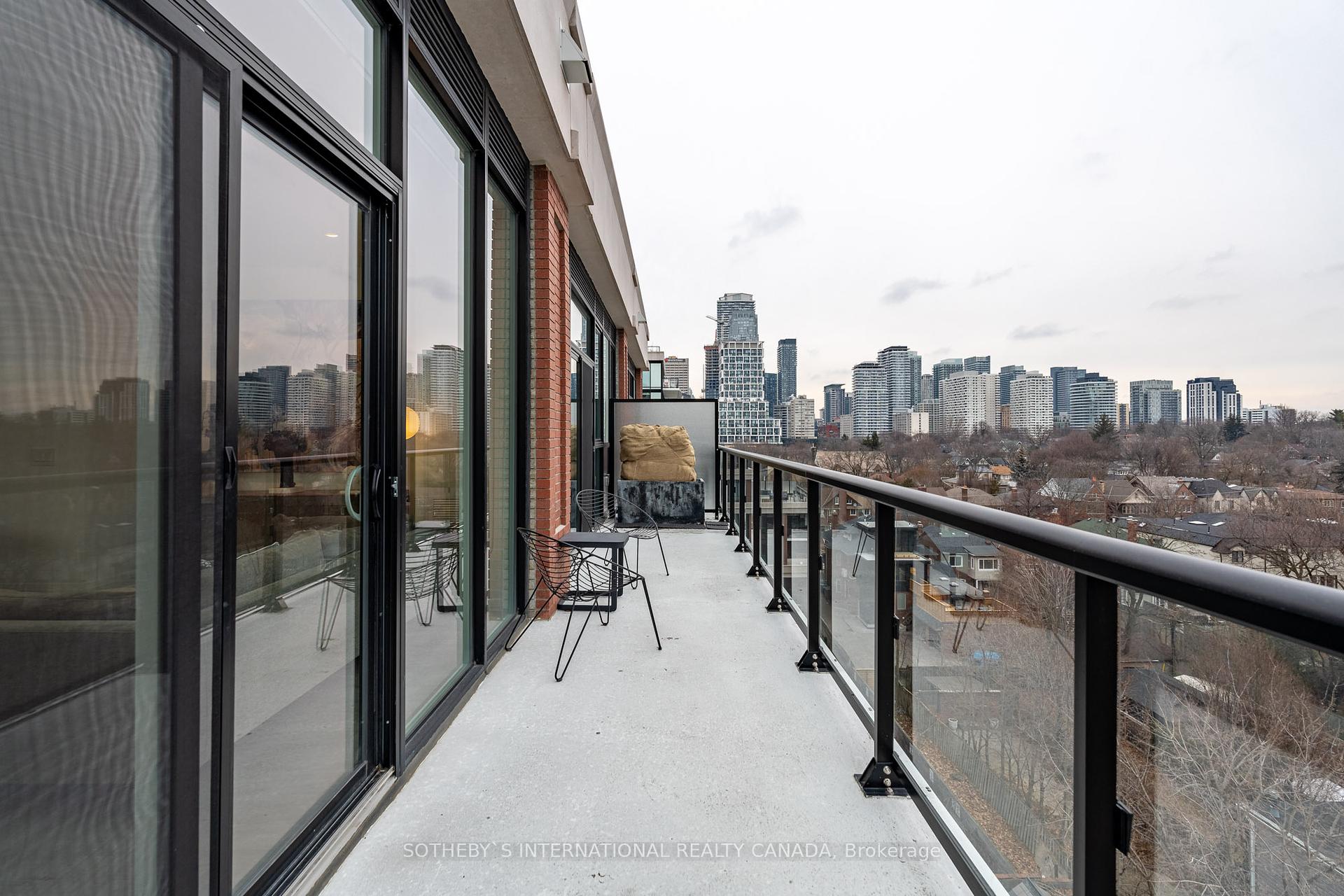 #611 - 1 Belsize Dr, Toronto, ON M4S0B9 | 2 Bedroom 3 Bathroom Condo Apt | Image 26