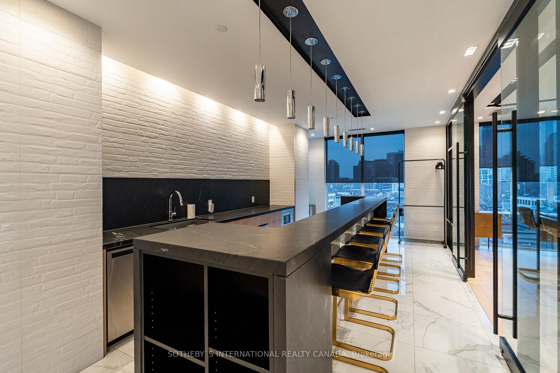 #611 - 1 Belsize Dr, Toronto, ON M4S0B9 | 2 Bedroom 3 Bathroom Condo Apt | Image 30