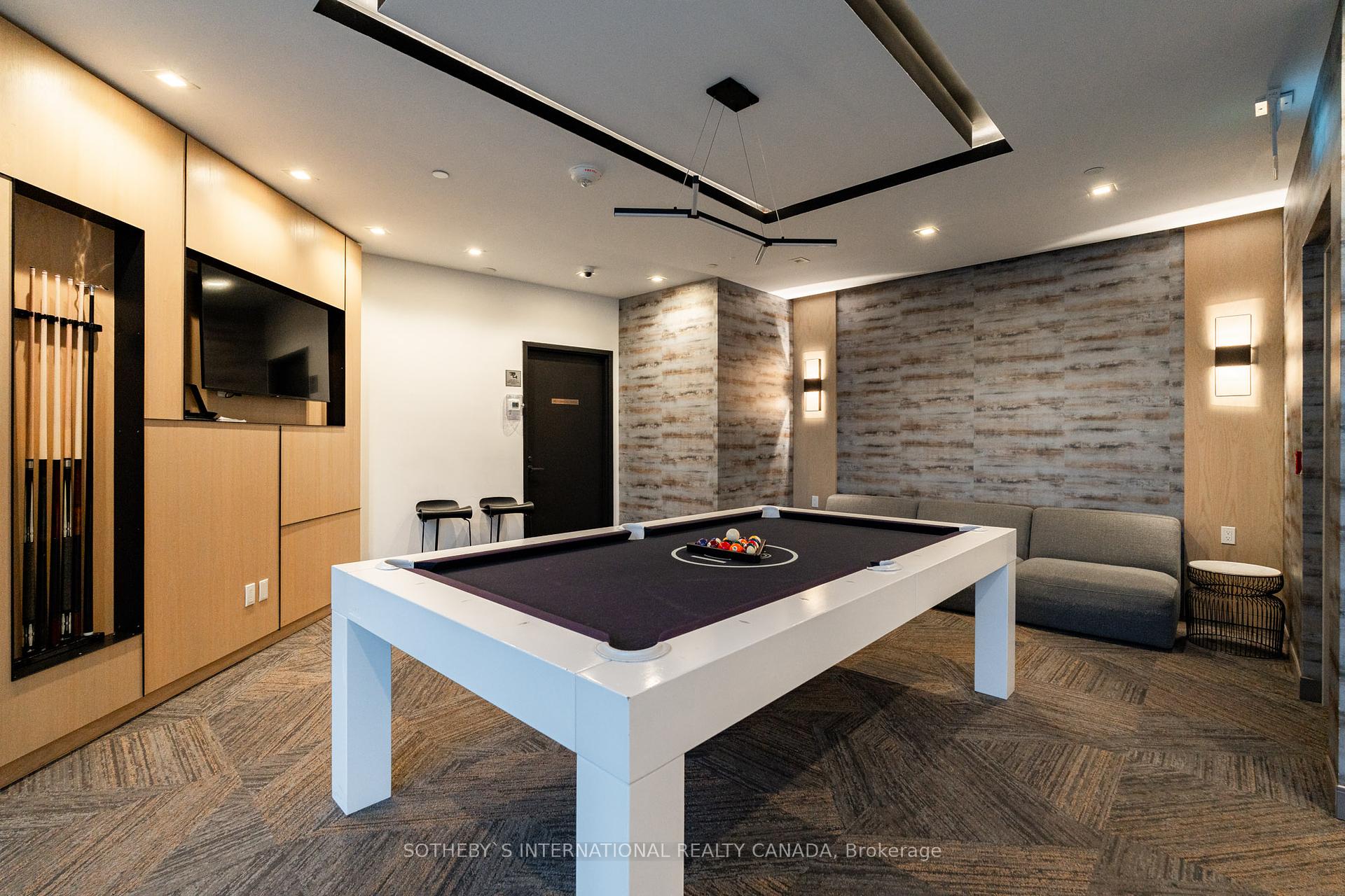 #611 - 1 Belsize Dr, Toronto, ON M4S0B9 | 2 Bedroom 3 Bathroom Condo Apt | Image 31