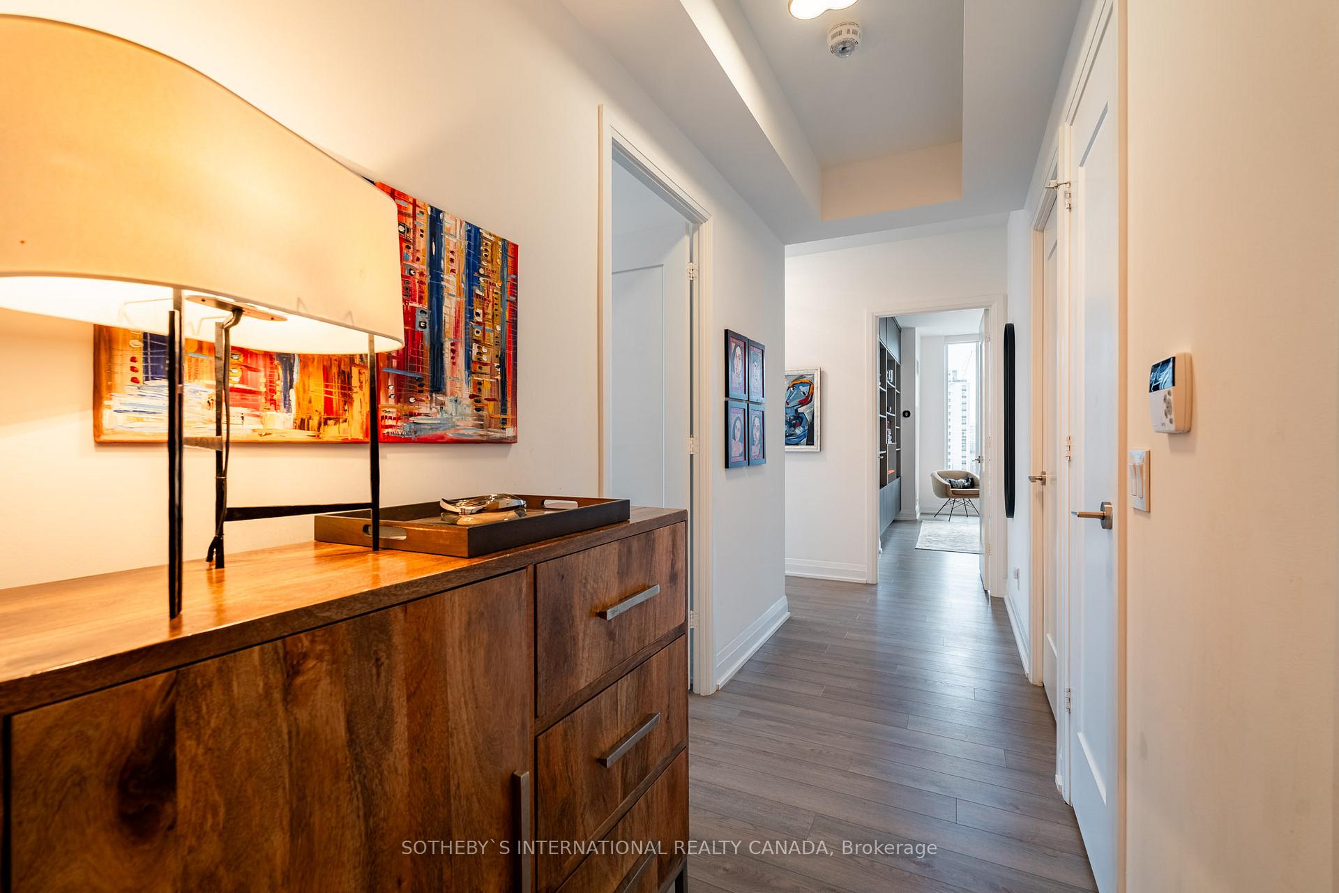 #611 - 1 Belsize Dr, Toronto, ON M4S0B9 | 2 Bedroom 3 Bathroom Condo Apt | Image 4