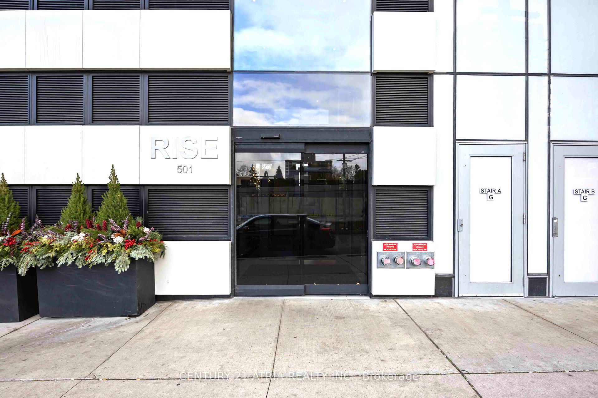 #303 - 501 St Clair Ave W, Toronto, ON M5P0A2 | 2 Bedroom 2 Bathroom Condo Apt | Image 28
