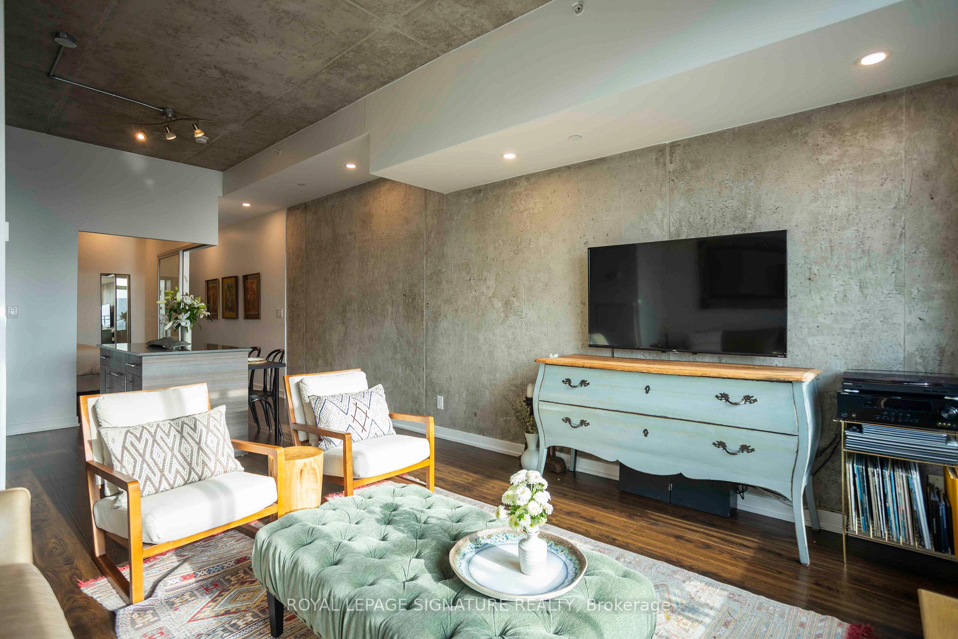 #408 - 205 Manning Ave, Toronto, ON M6J0E2 | 1 Bedroom 1 Bathroom Condo Apt | Image 13