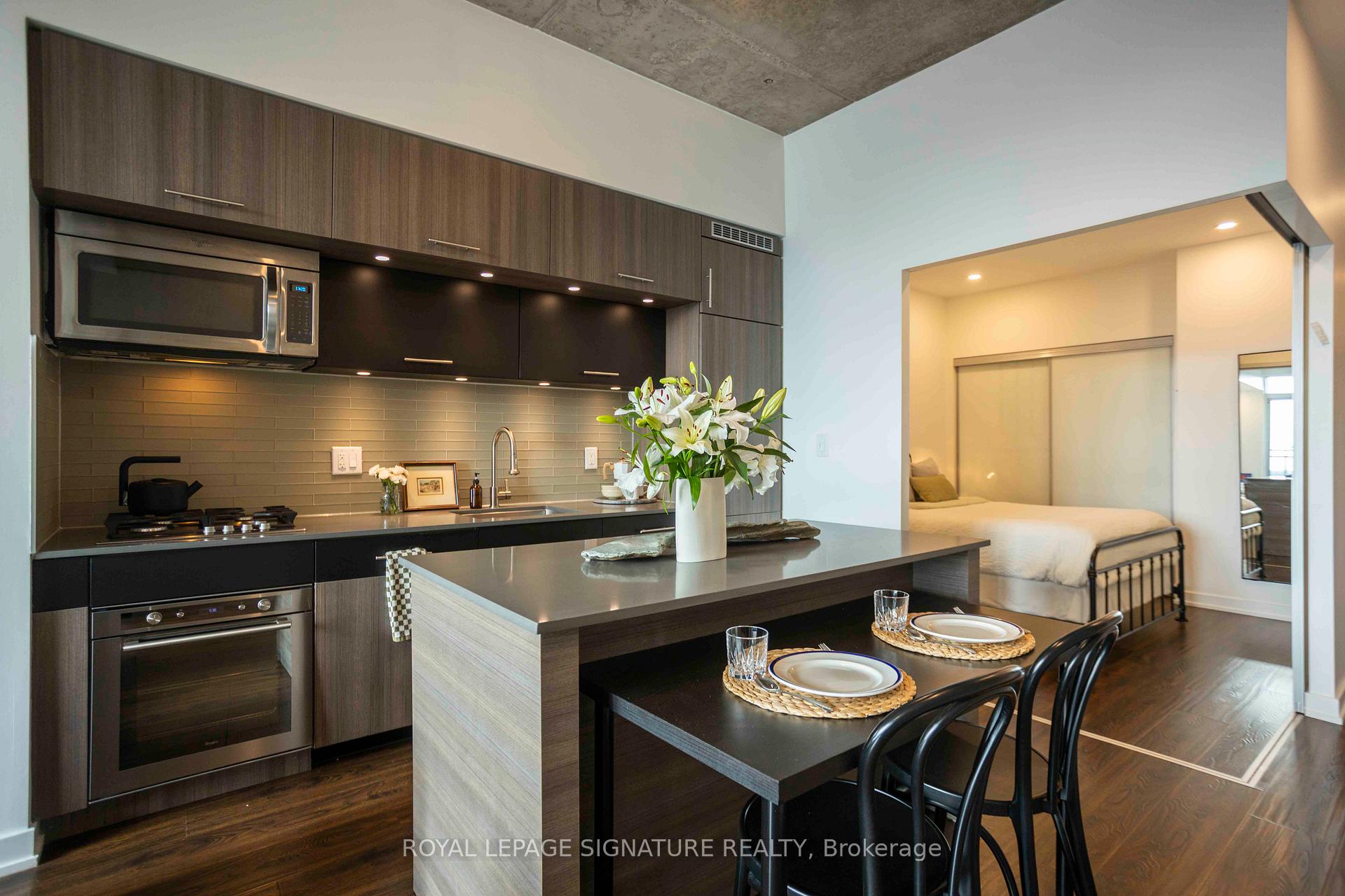 #408 - 205 Manning Ave, Toronto, ON M6J0E2 | 1 Bedroom 1 Bathroom Condo Apt | Image 18