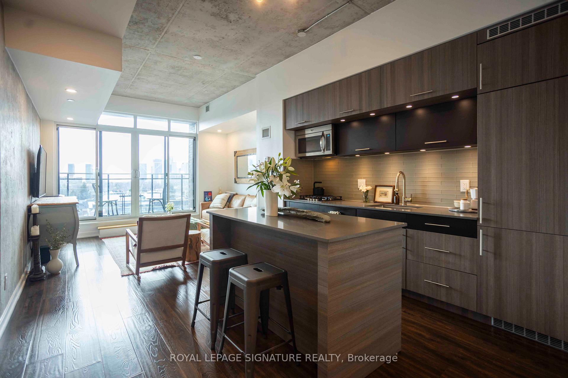 #408 - 205 Manning Ave, Toronto, ON M6J0E2 | 1 Bedroom 1 Bathroom Condo Apt | Image 2