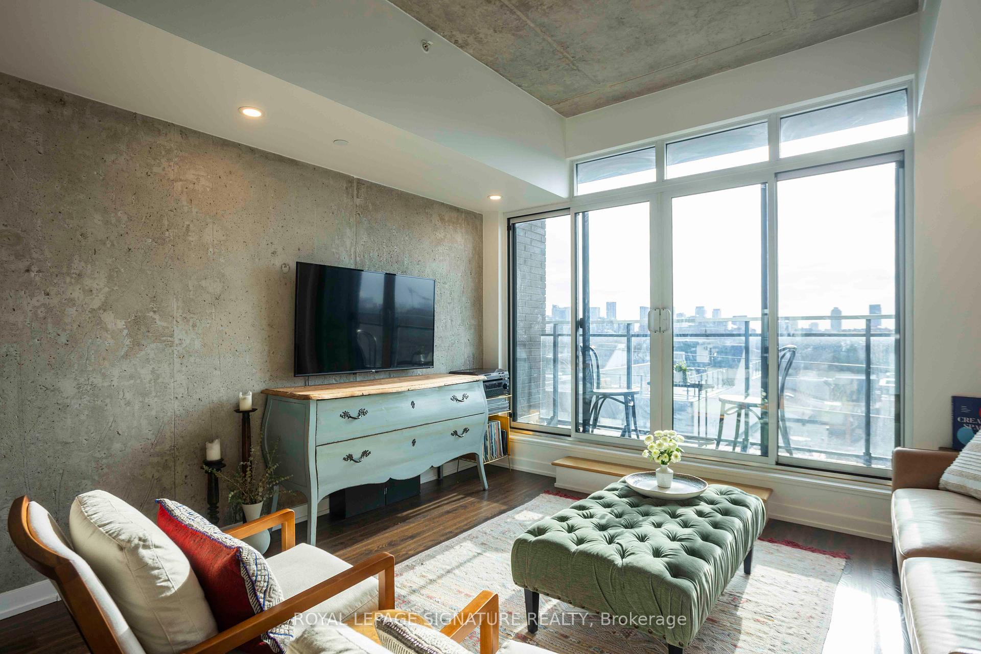 #408 - 205 Manning Ave, Toronto, ON M6J0E2 | 1 Bedroom 1 Bathroom Condo Apt | Image 7