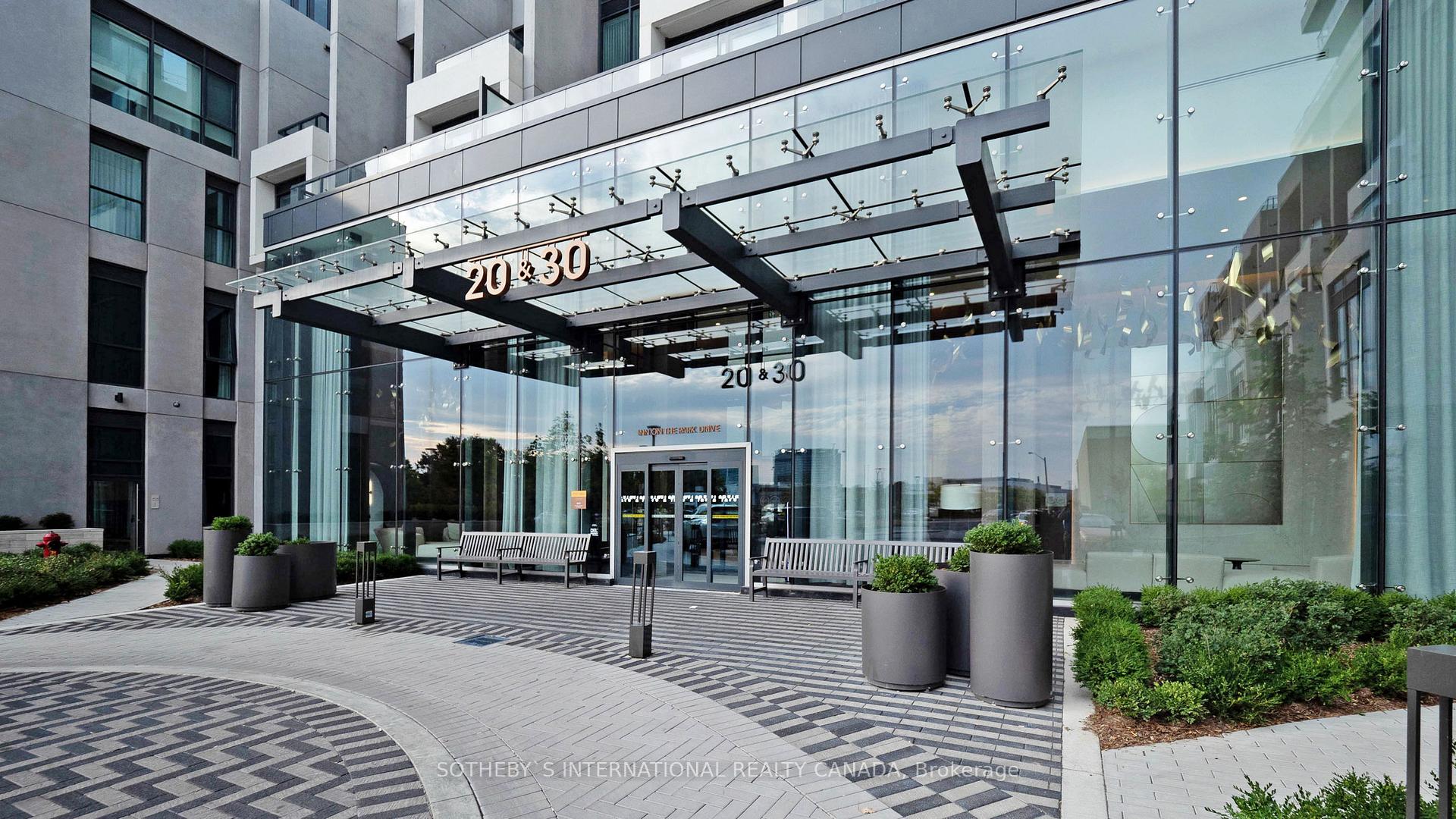 #518 - 30 Inn On the Park Dr, Toronto, ON M3C0P7 | 2 Bedroom 4 Bathroom Condo Apt | Image 2