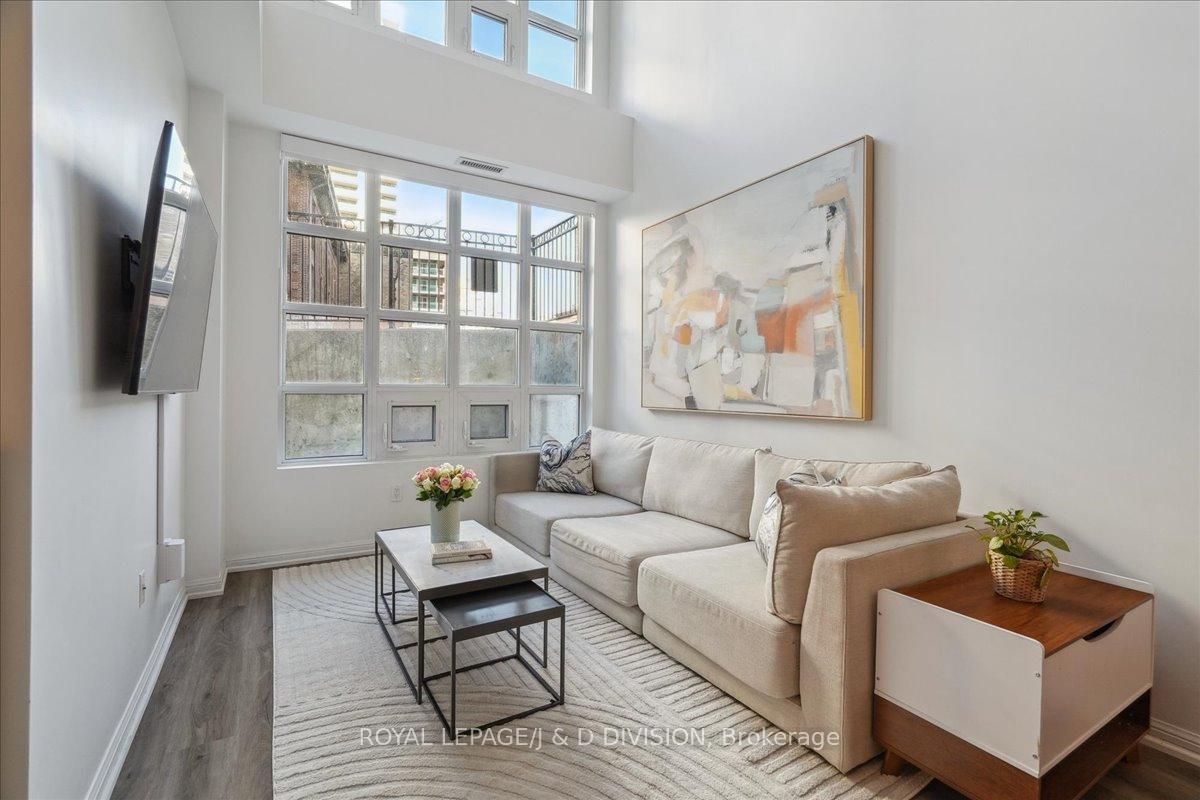 #TH67 - 67 East Liberty St, Toronto, ON M6K0A2 | 2 Bedroom 2 Bathroom Condo Townhouse | Image 4