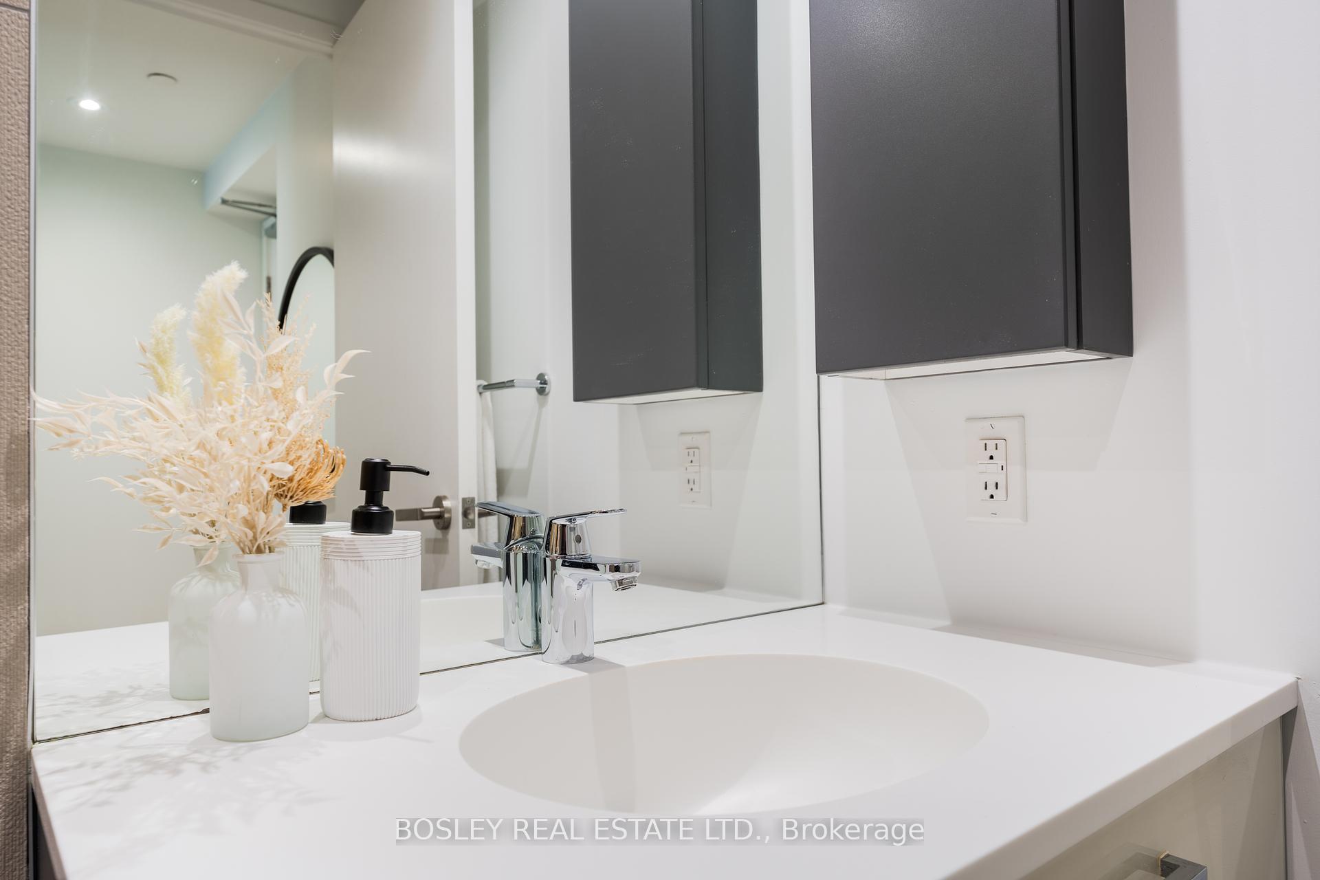 #1206 - 15 Grenville St, Toronto, ON M4Y1A1 | 0 Bedroom 1 Bathroom Condo Apt | Image 1