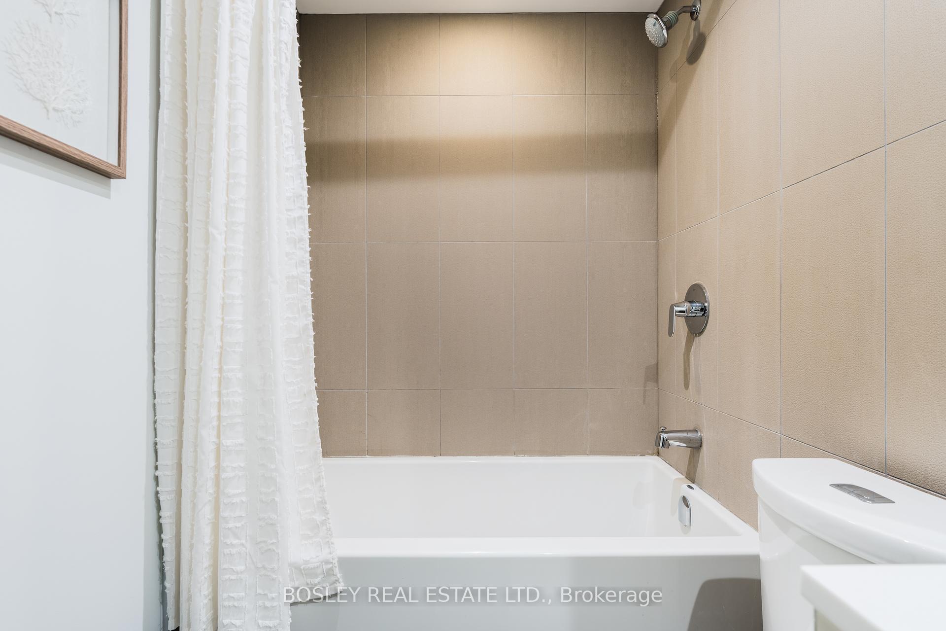 #1206 - 15 Grenville St, Toronto, ON M4Y1A1 | 0 Bedroom 1 Bathroom Condo Apt | Image 25