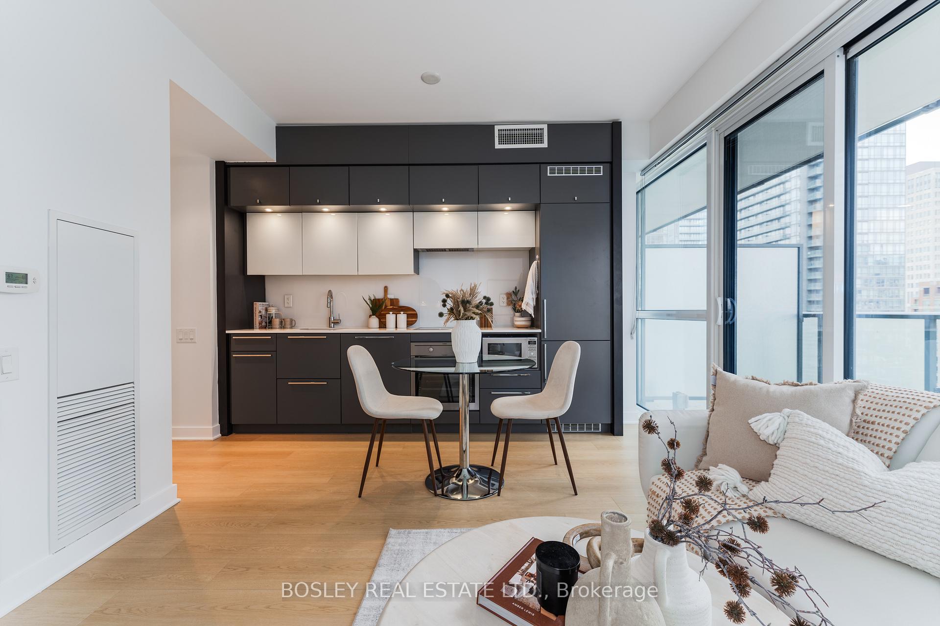 #1206 - 15 Grenville St, Toronto, ON M4Y1A1 | 0 Bedroom 1 Bathroom Condo Apt | Image 7