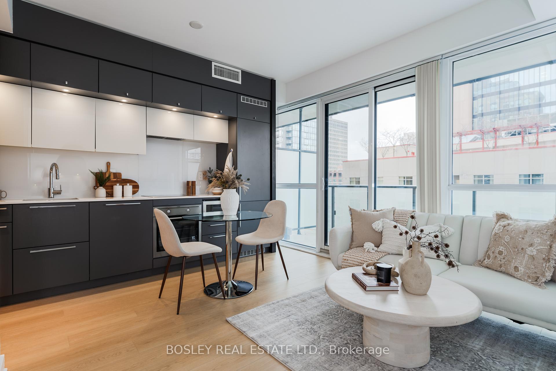 #1206 - 15 Grenville St, Toronto, ON M4Y1A1 | 0 Bedroom 1 Bathroom Condo Apt | Image 8