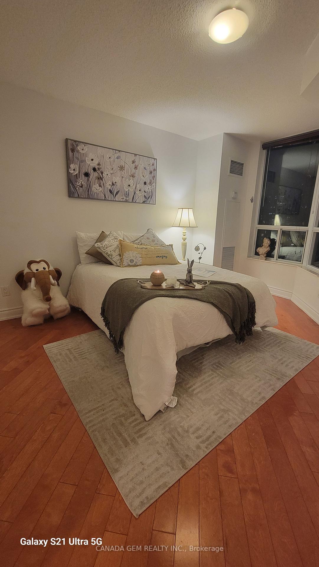 #1410 - 5 Northtown Way, Toronto, ON M2N7A1 | 2 Bedroom 2 Bathroom Condo Apt | Image 3