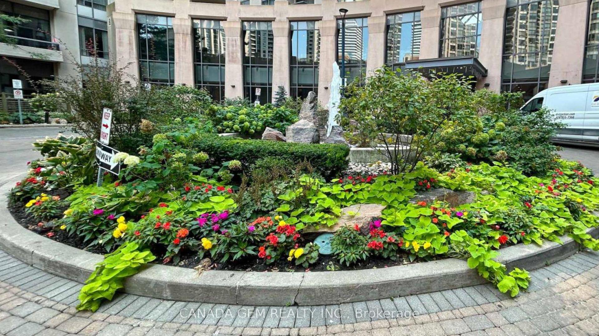 #1410 - 5 Northtown Way, Toronto, ON M2N7A1 | 2 Bedroom 2 Bathroom Condo Apt | Image 4