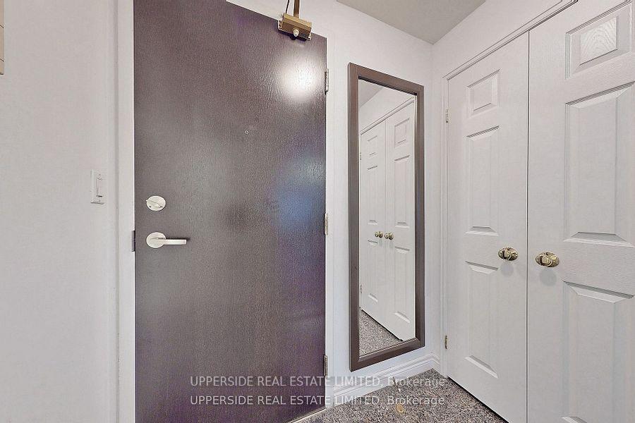 #901 - 55 Bloor St E, Toronto, ON M4W3W6 | 1 Bedroom 1 Bathroom Condo Apt | Image 2