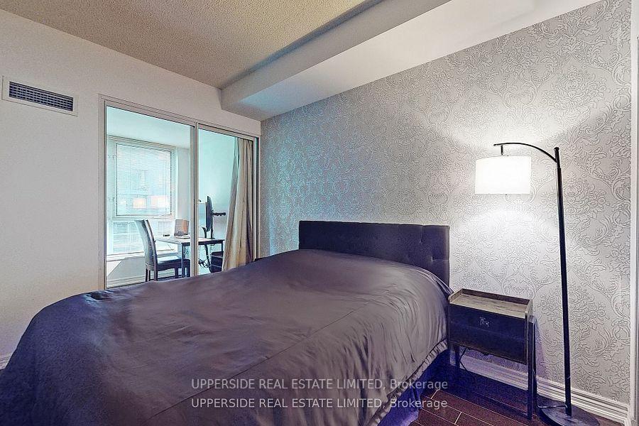 #901 - 55 Bloor St E, Toronto, ON M4W3W6 | 1 Bedroom 1 Bathroom Condo Apt | Image 9