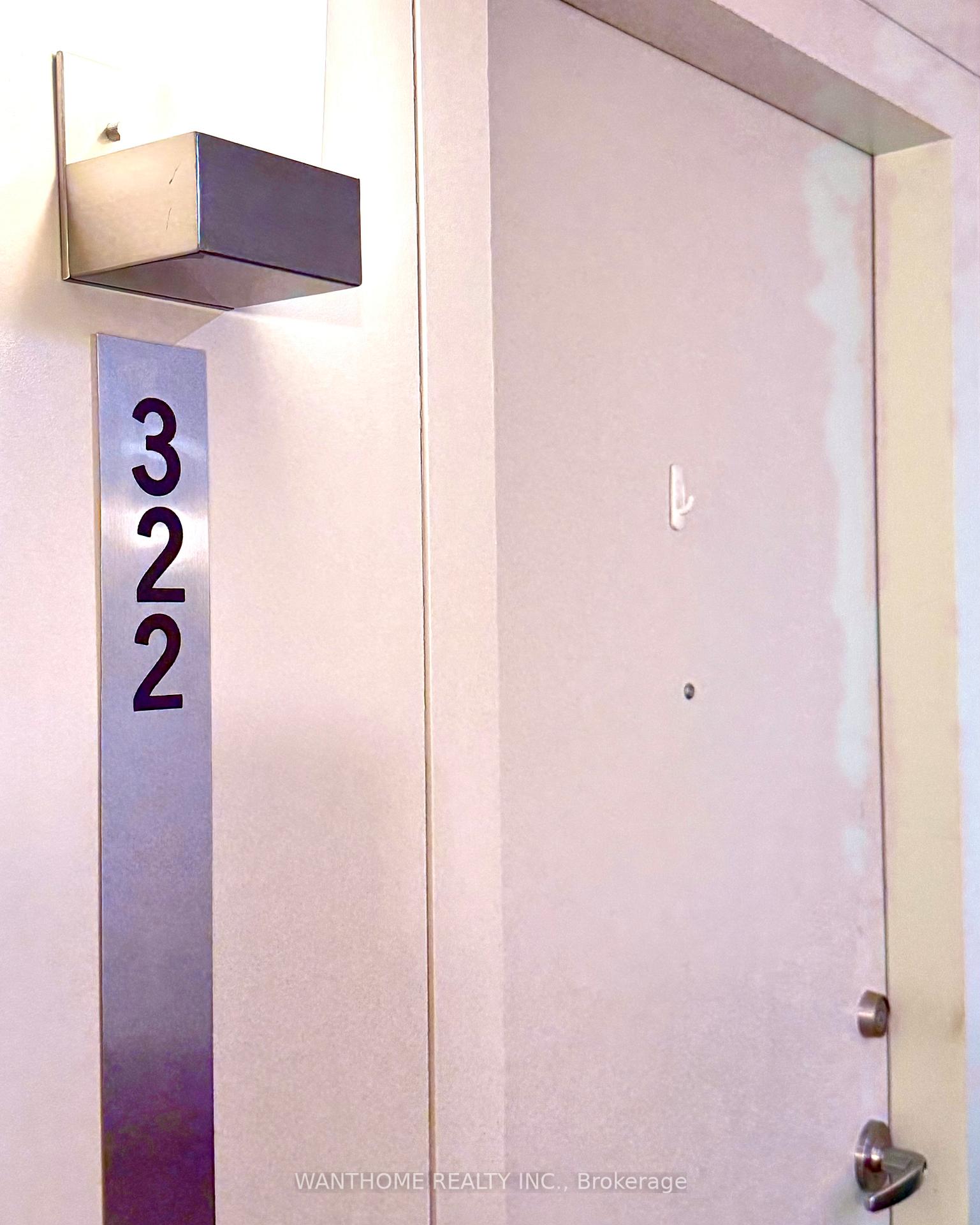 #322 - 25 carlton St W, Toronto, ON M5B1L4 | 1 Bedroom 1 Bathroom Condo Apt | Image 3