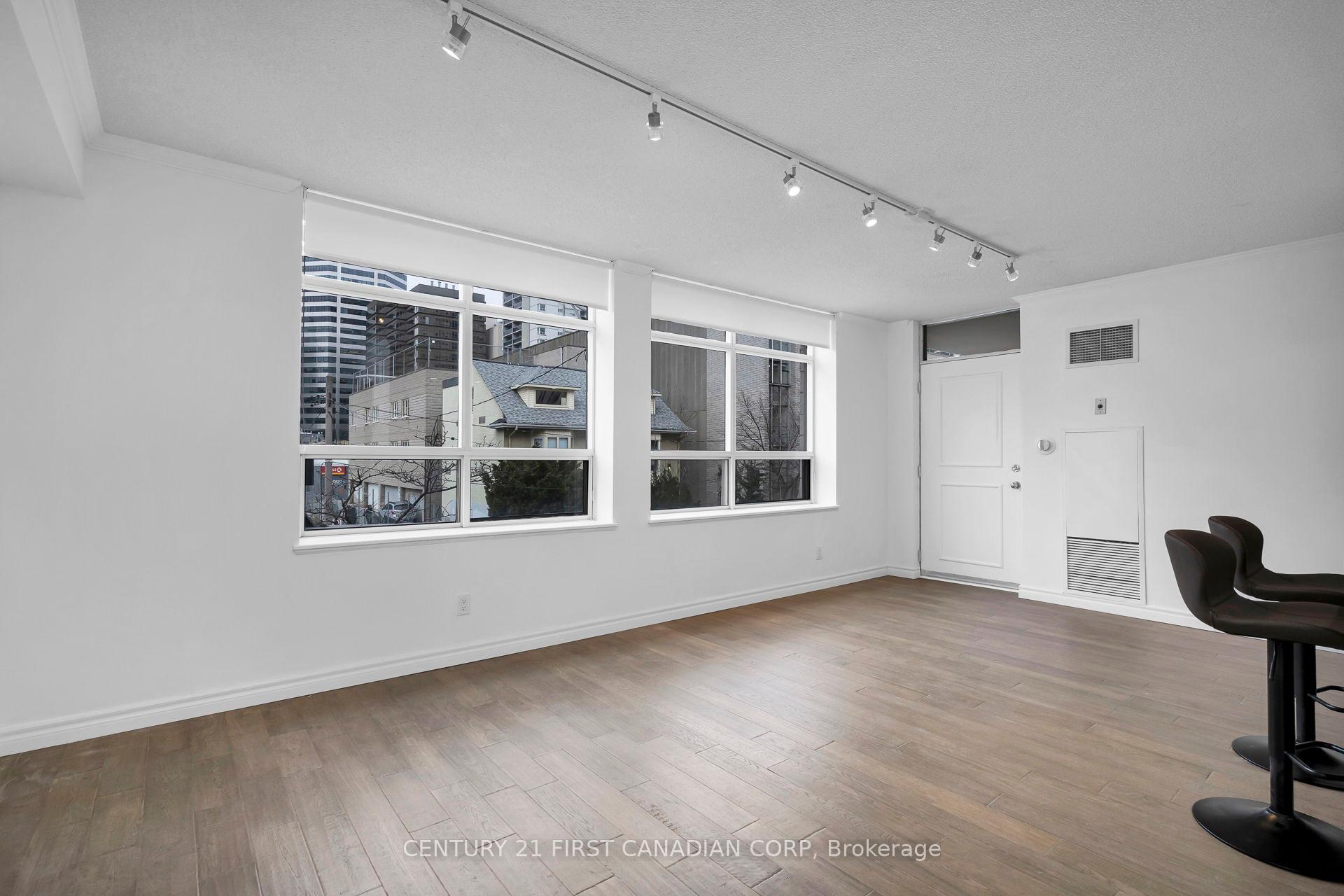 #317 - 5 Rosehill Ave N, Toronto, ON M4T3A6 | 2 Bedroom 3 Bathroom Condo Apt | Image 15
