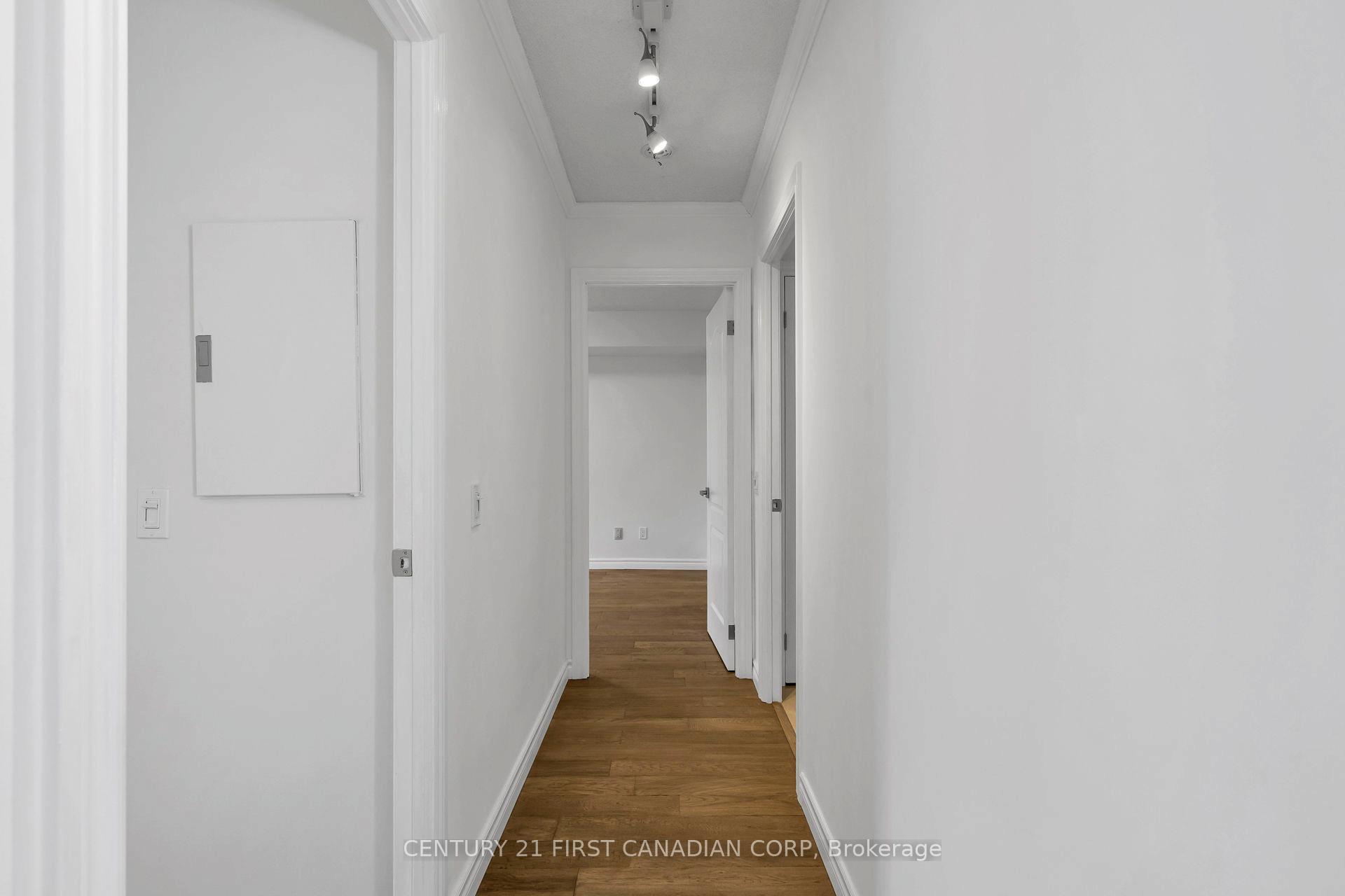 #317 - 5 Rosehill Ave N, Toronto, ON M4T3A6 | 2 Bedroom 3 Bathroom Condo Apt | Image 26