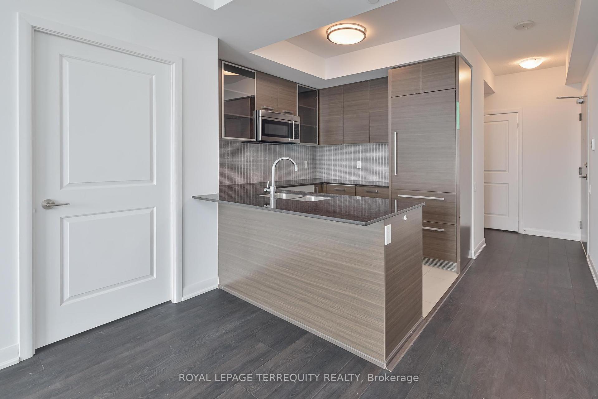 #3215 - 5162 Yonge St, Toronto, ON M2N0E9 | 2 Bedroom 3 Bathroom Condo Apt | Image 6