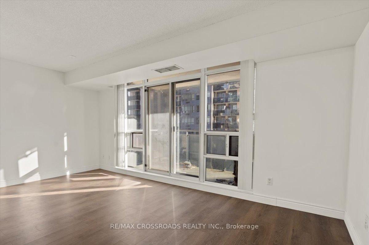 #611 - 153 Beecroft Rd, Toronto, ON M2N7C5 | 2 Bedroom 2 Bathroom Condo Apt | Image 10