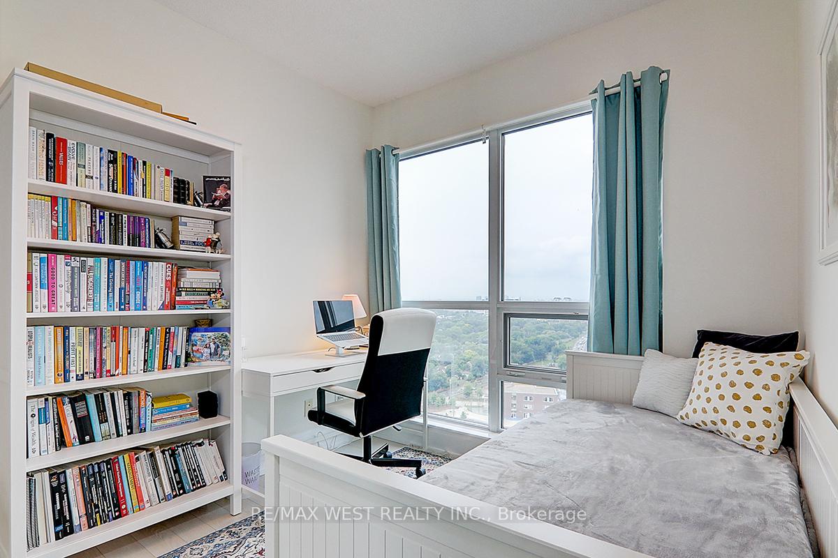 #2003 - 120 Harrison Garden Blvd, Toronto, ON M2N0H1 | 2 Bedroom 2 Bathroom Condo Apt | Image 10