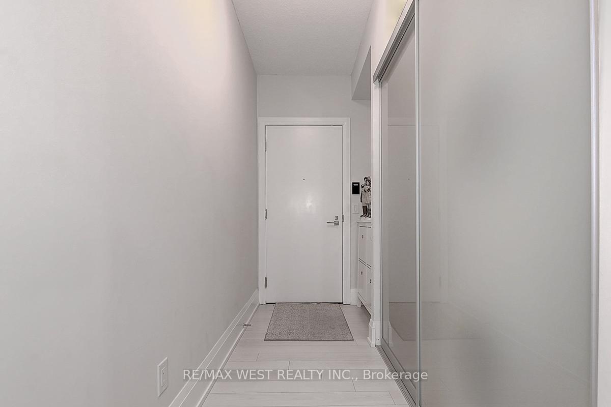 #2003 - 120 Harrison Garden Blvd, Toronto, ON M2N0H1 | 2 Bedroom 2 Bathroom Condo Apt | Image 2