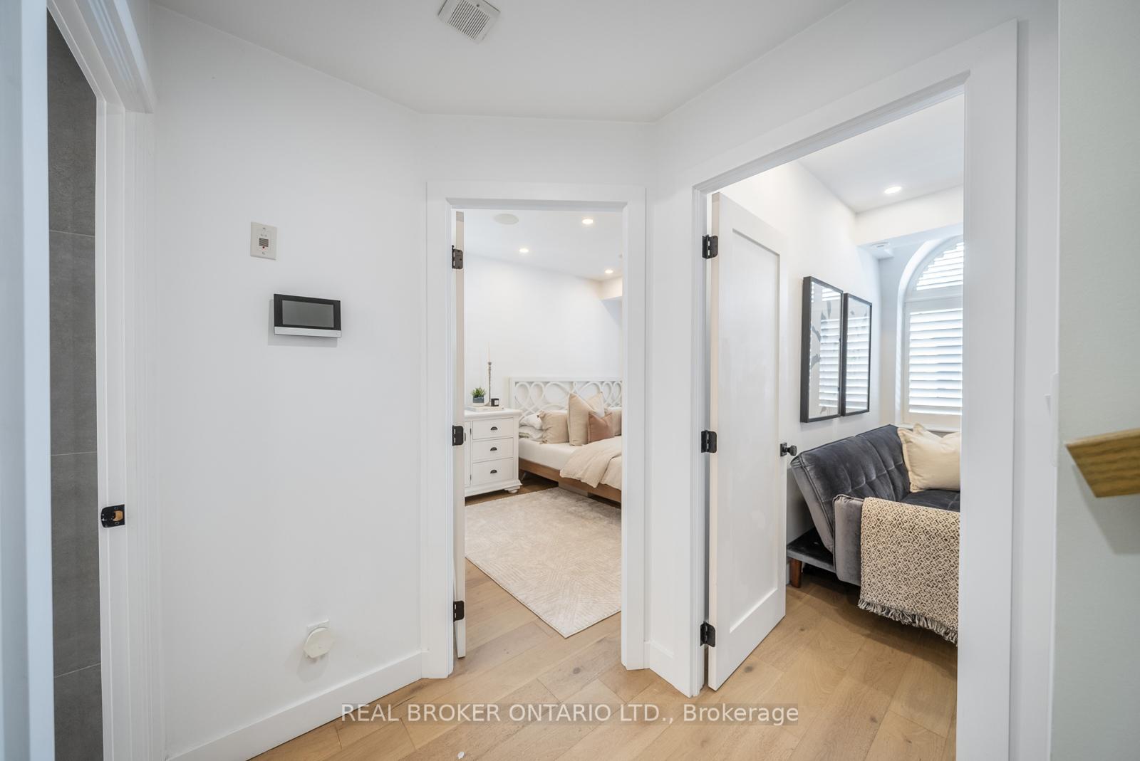 #355 - 32 Stadium Rd, Toronto, ON M5V3P4 | 2 Bedroom 2 Bathroom Condo Townhouse | Image 15