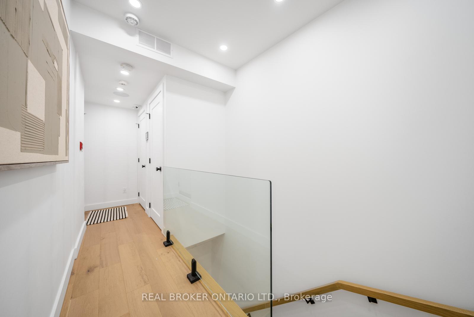 #355 - 32 Stadium Rd, Toronto, ON M5V3P4 | 2 Bedroom 2 Bathroom Condo Townhouse | Image 16