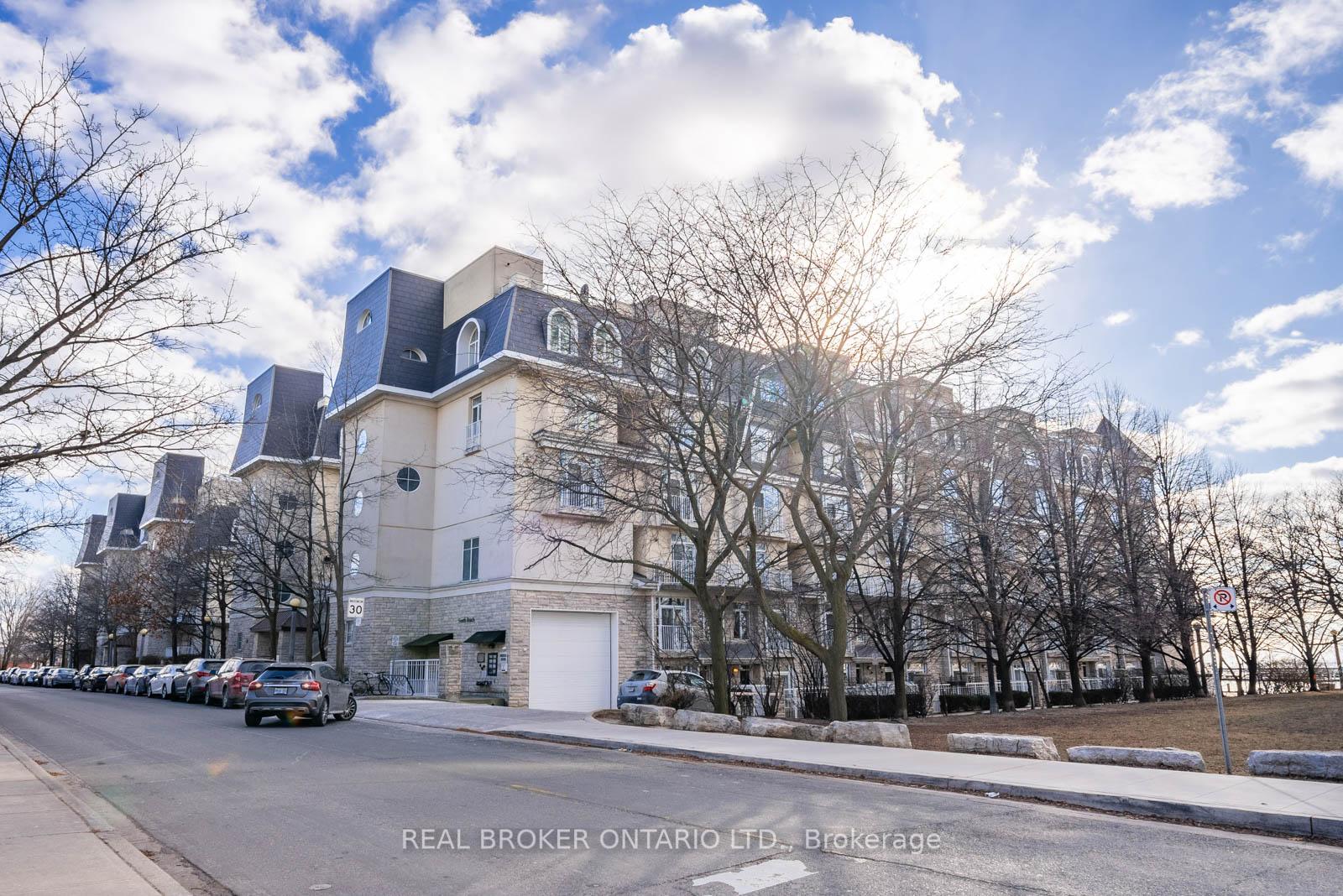 #355 - 32 Stadium Rd, Toronto, ON M5V3P4 | 2 Bedroom 2 Bathroom Condo Townhouse | Image 2