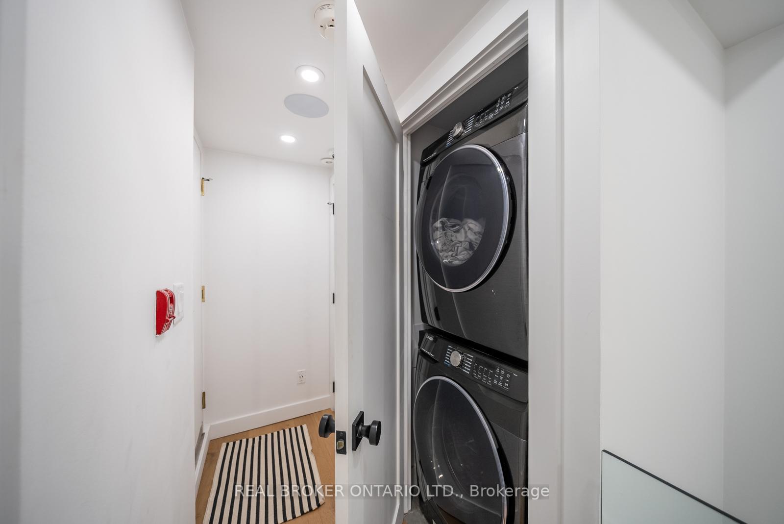 #355 - 32 Stadium Rd, Toronto, ON M5V3P4 | 2 Bedroom 2 Bathroom Condo Townhouse | Image 24